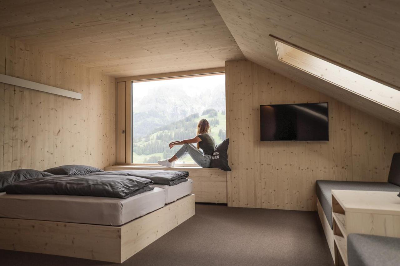 Revier Mountain Lodge อาเดลโบเดิน ภายนอก รูปภาพ