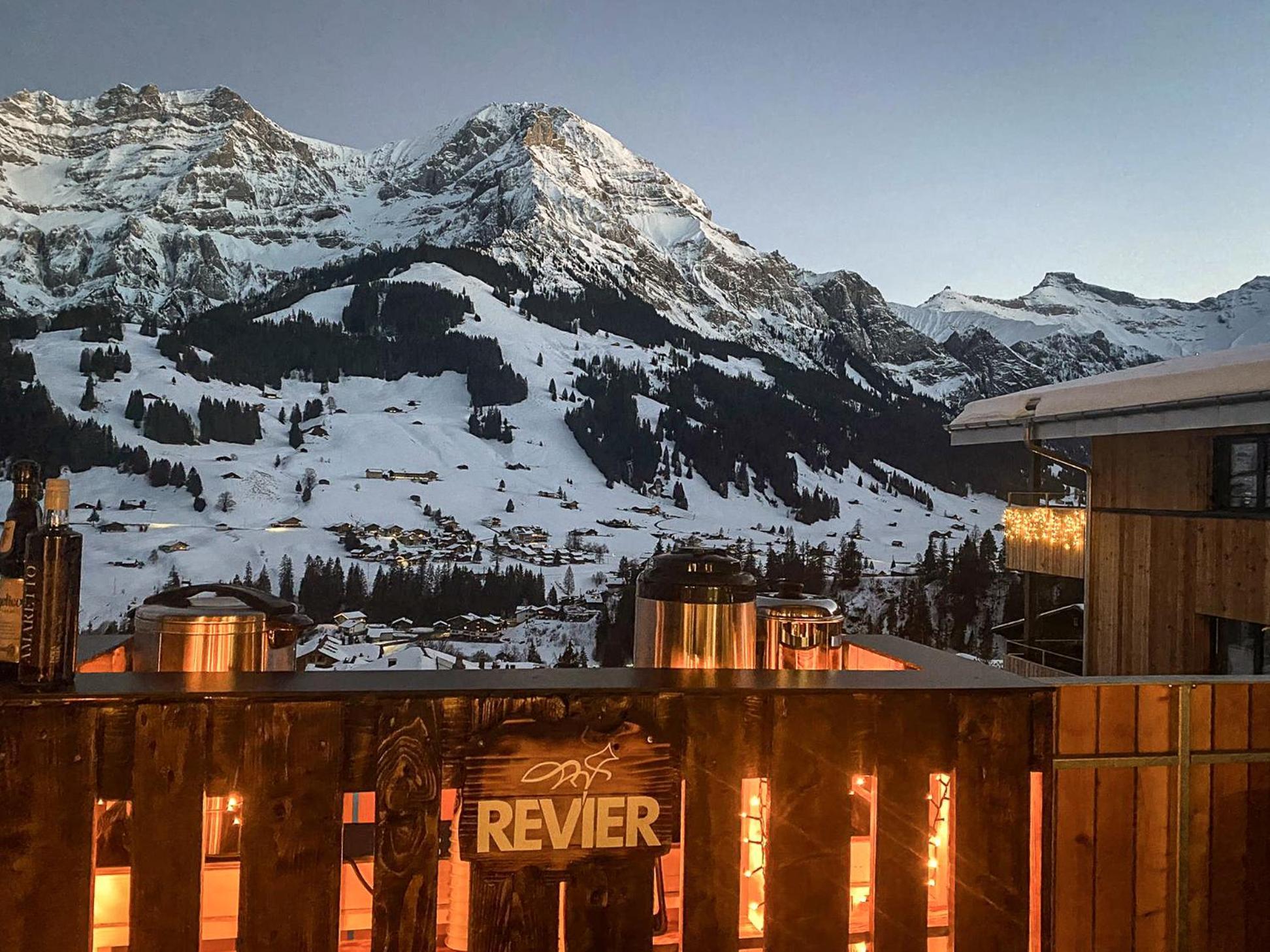 Revier Mountain Lodge อาเดลโบเดิน ภายนอก รูปภาพ